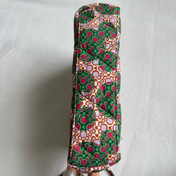 Vera Bradley Disney Original Hipster Mickey Mouse Kaleidoscope Lavender Like New - Picture 4 of 16